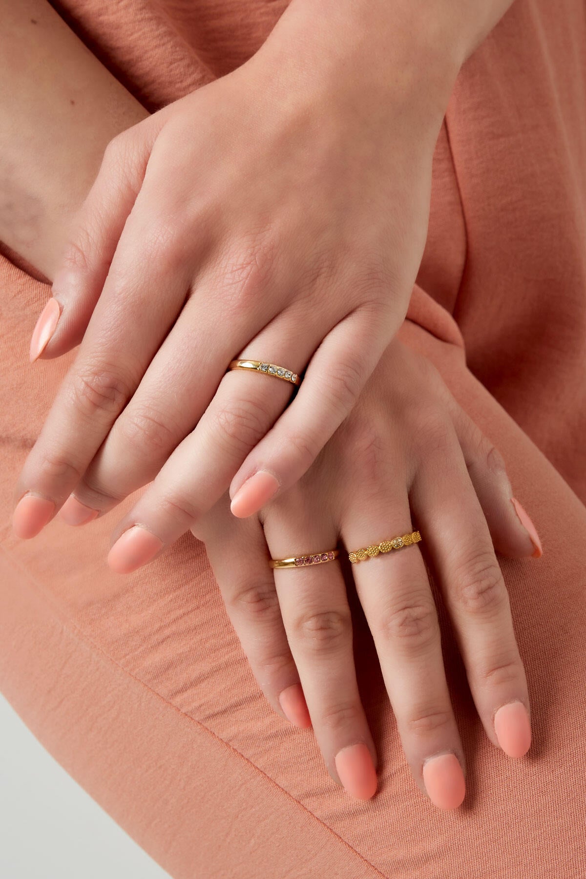 Ring mit Steinen - Edelstahl