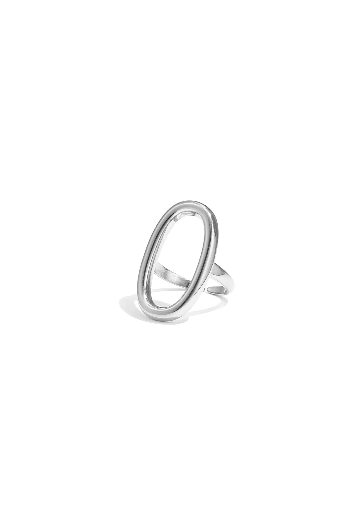 Statement-Ring oval und minimalistisch