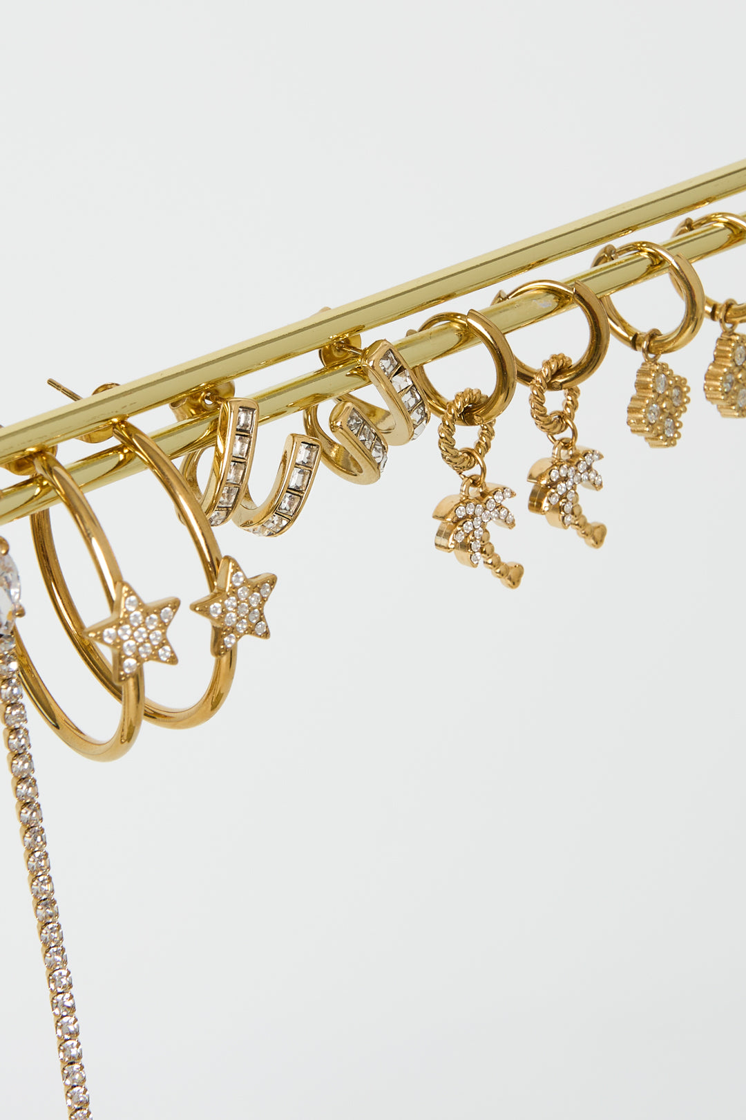 Dua Ohrstecker – Doppelt mit Strass – Detail